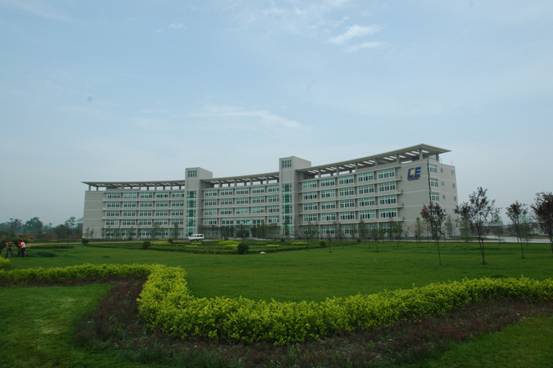 中科院成都光電研究所與成都奧邁科技簽訂去離子水機合作協議!